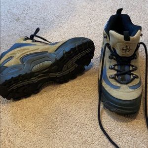 Navados Heavy Duty Hiking Mid Boot